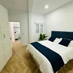 Lujoso Apartamento En El Centro By Bebalmy